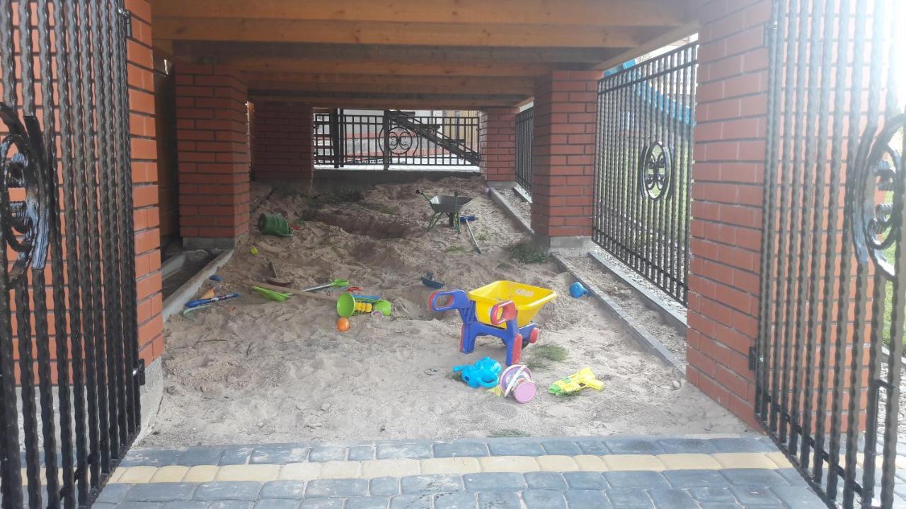 Agroturystyka Zubrowka Exteriör bild
