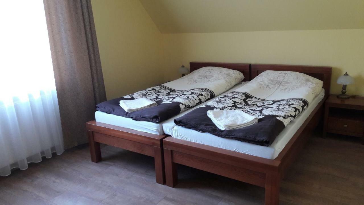 Agroturystyka Zubrowka Exteriör bild